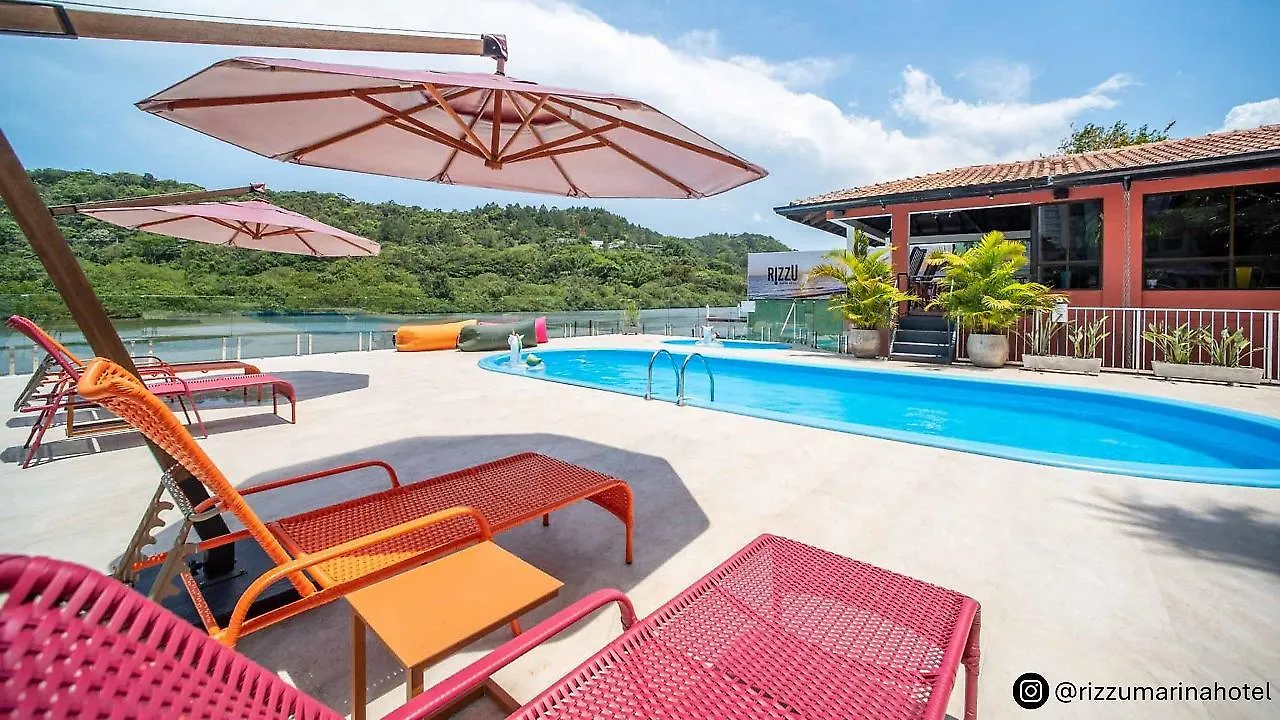 Rizzu Marina Hotel Balneário Camboriú 4*,